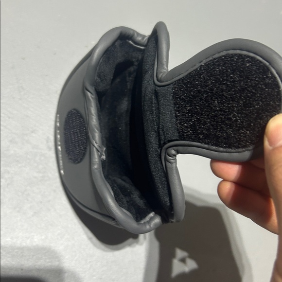 Odyssey Mallet Putter Golf Head Cover - Picture 7 of 8